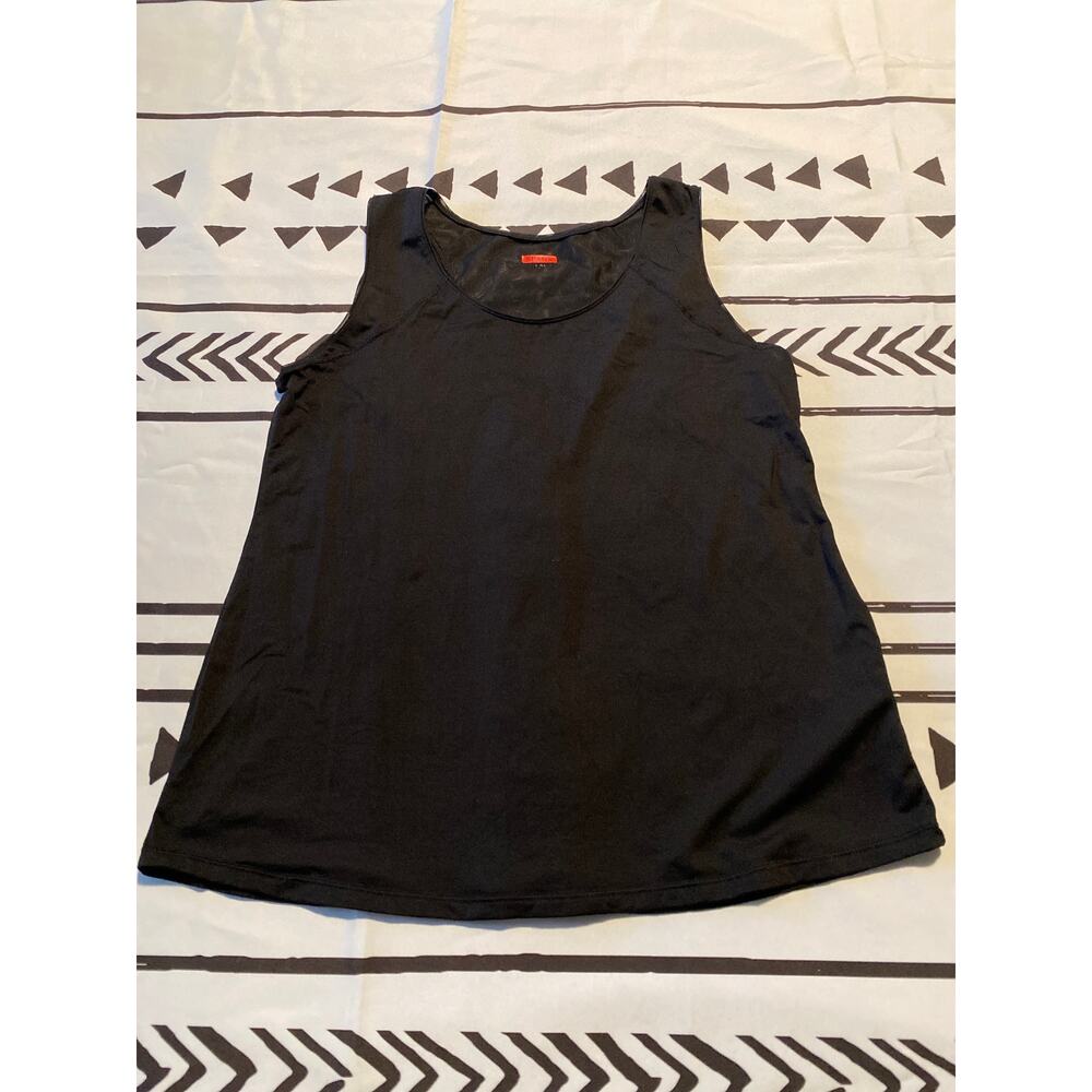 SPANX sleeves black tank top under shirt with ruched on back side